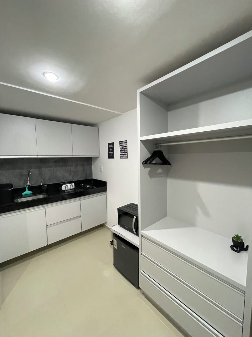Apartment | Private kitchen | Mini-fridge, microwave, stovetop, blender