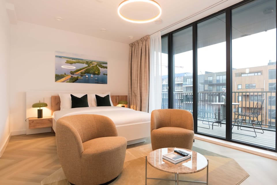 Bedroom and terrace