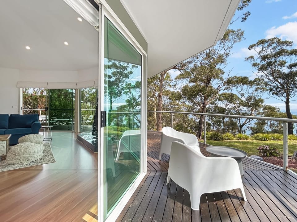 Living Area/Balcony