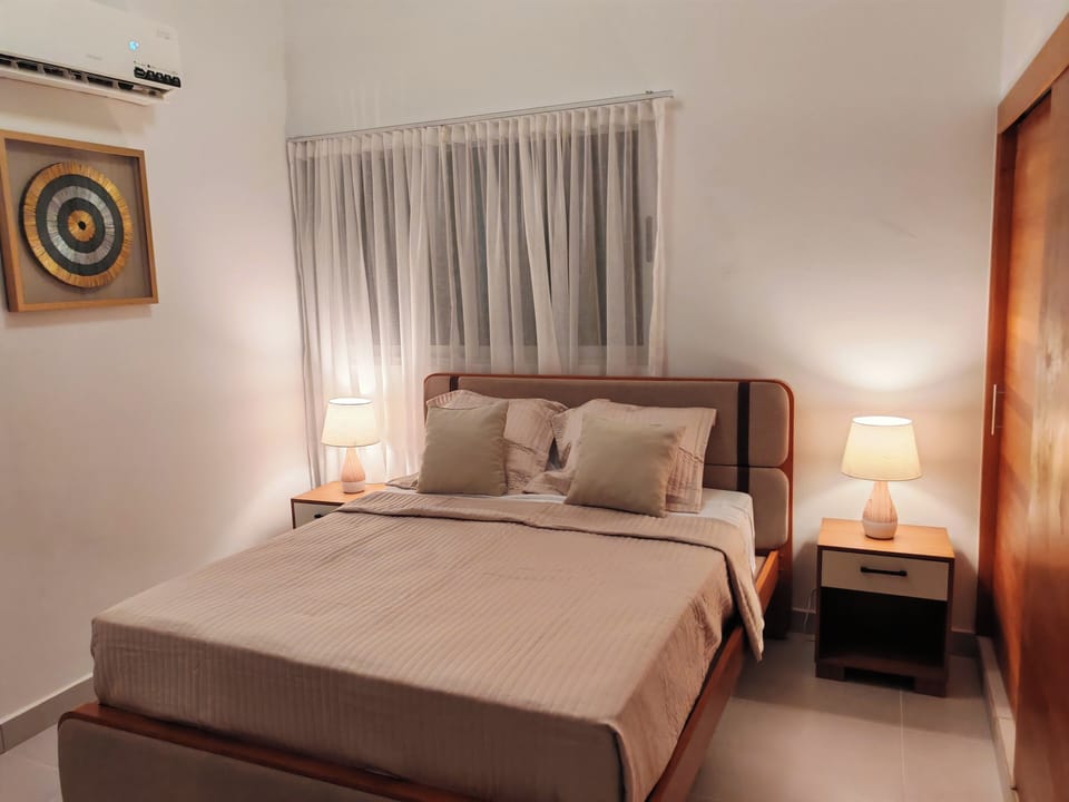 Standard Single Room, Courtyard View | Blackout drapes, free WiFi