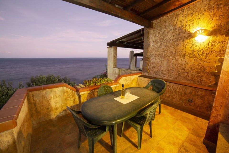 Autumn, Balcony / Terrace / Patio, Spring, Summer