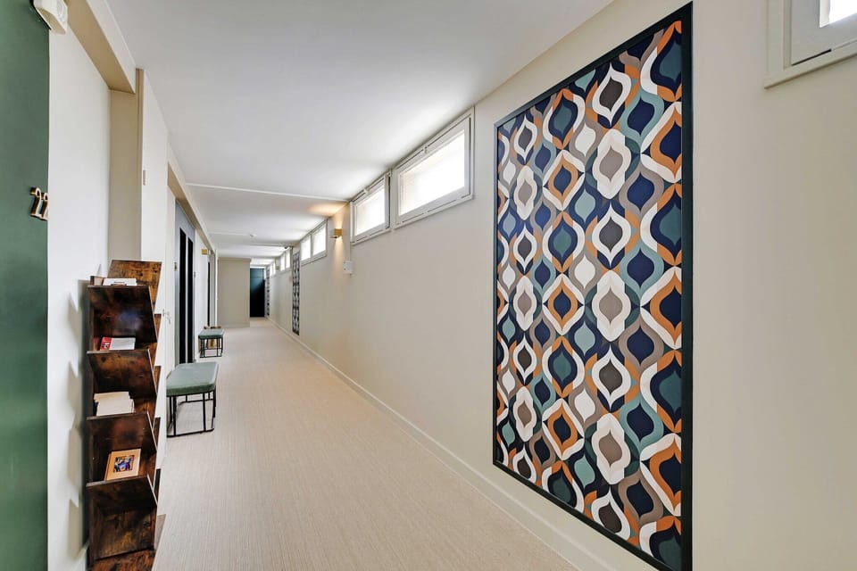 Entrance / Reception