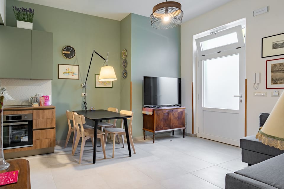 House | 1 bedroom