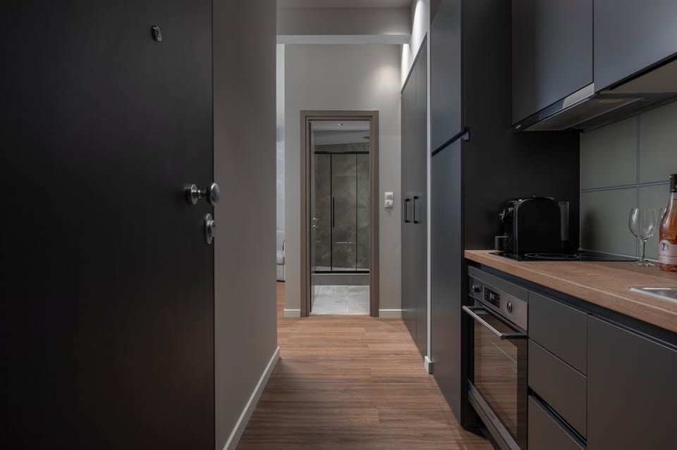 Premium Room | Private kitchen | Fridge, oven, stovetop, espresso maker
