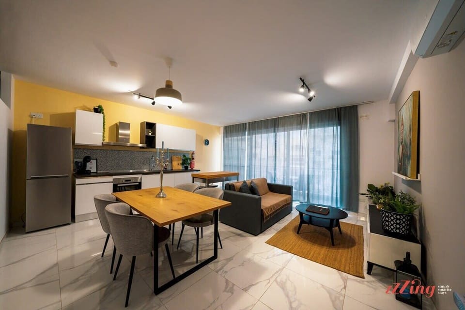 Dining area, living room and kitchen 