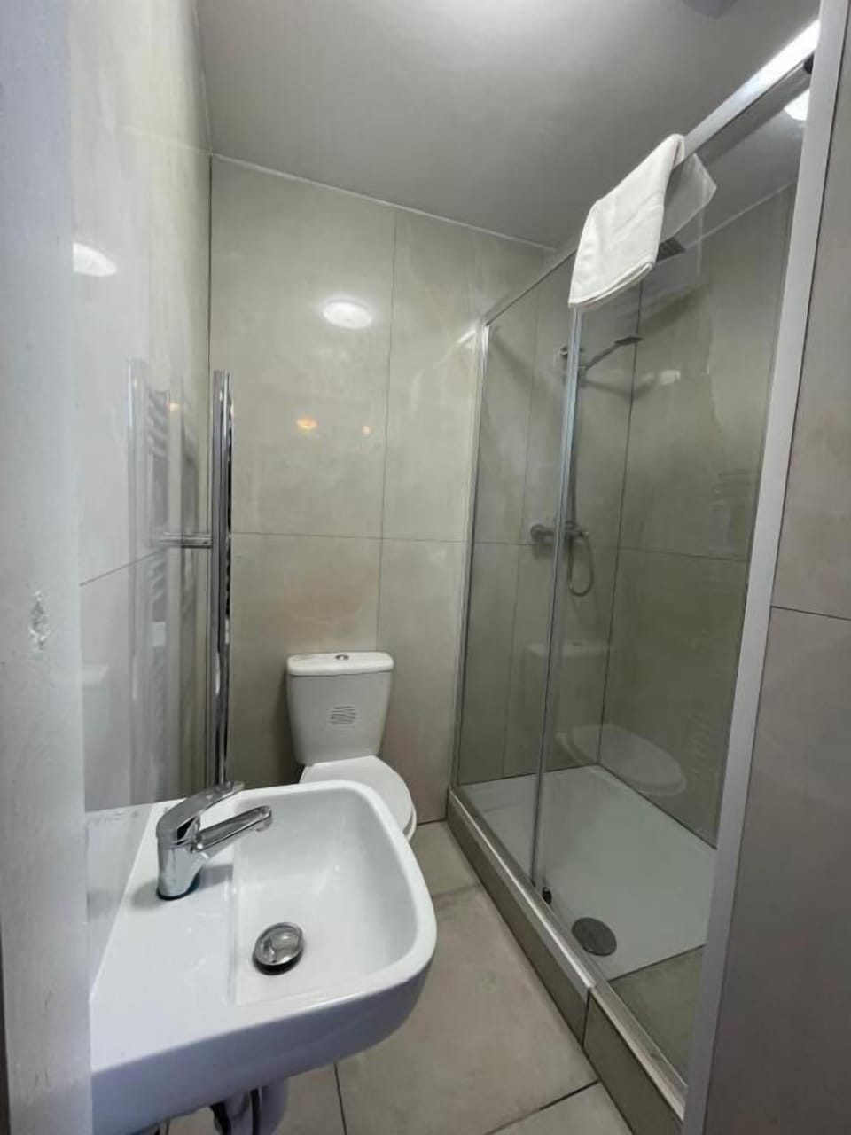 Basic Single Room, City View | Bathroom | Shower, free toiletries, towels, soap