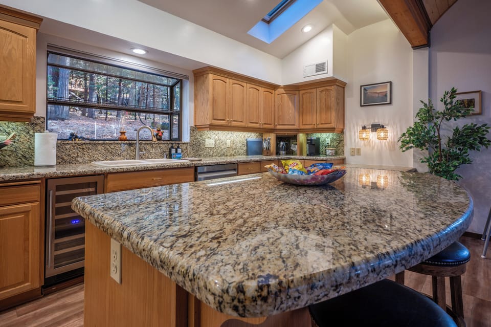 Large Island in Kitchen