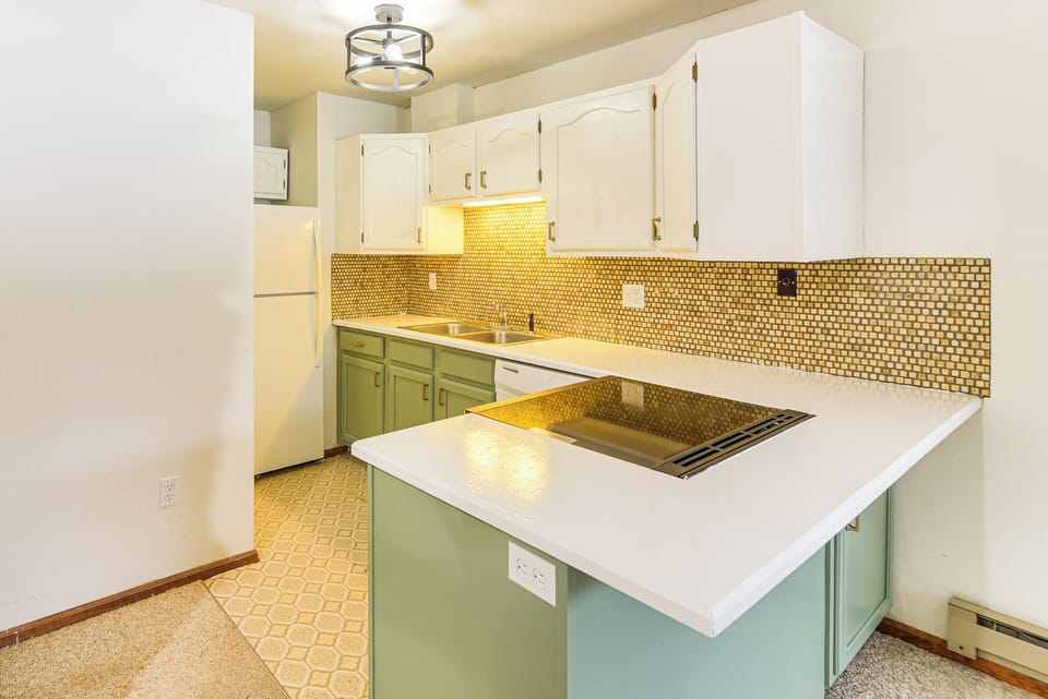 Apartment (1 Bedroom) | Interior