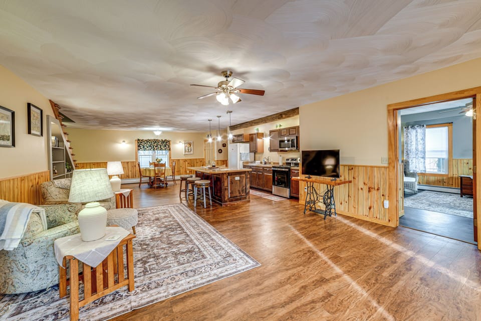 Apartment (2 Bedrooms) | Front of property