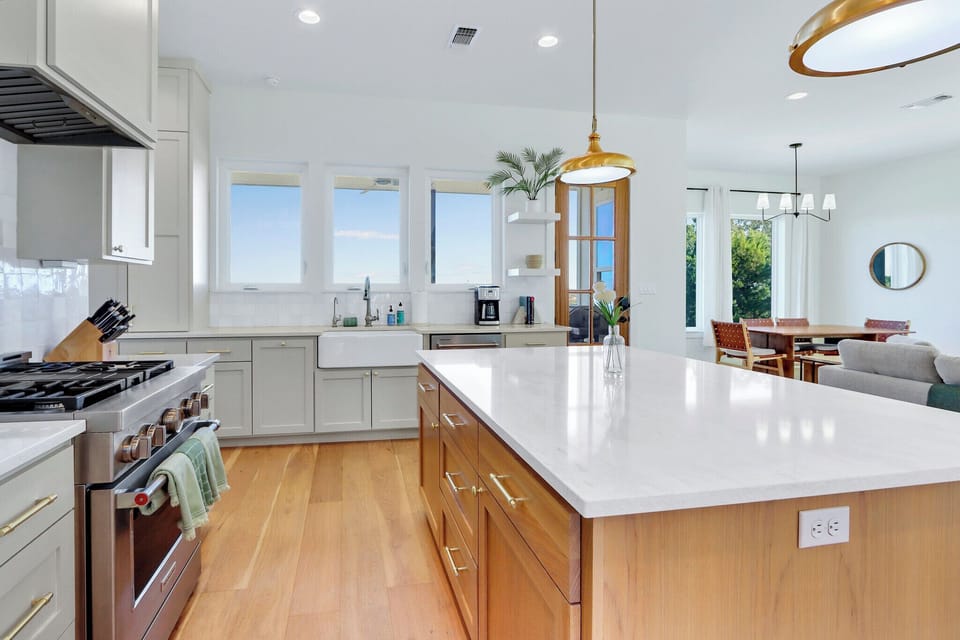 All stainless steel appliances for a home cooked meal