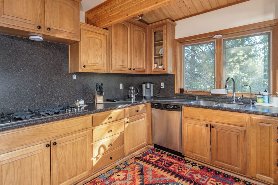 Kitchen 1