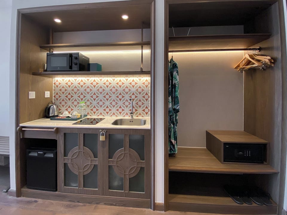 Kitchen area