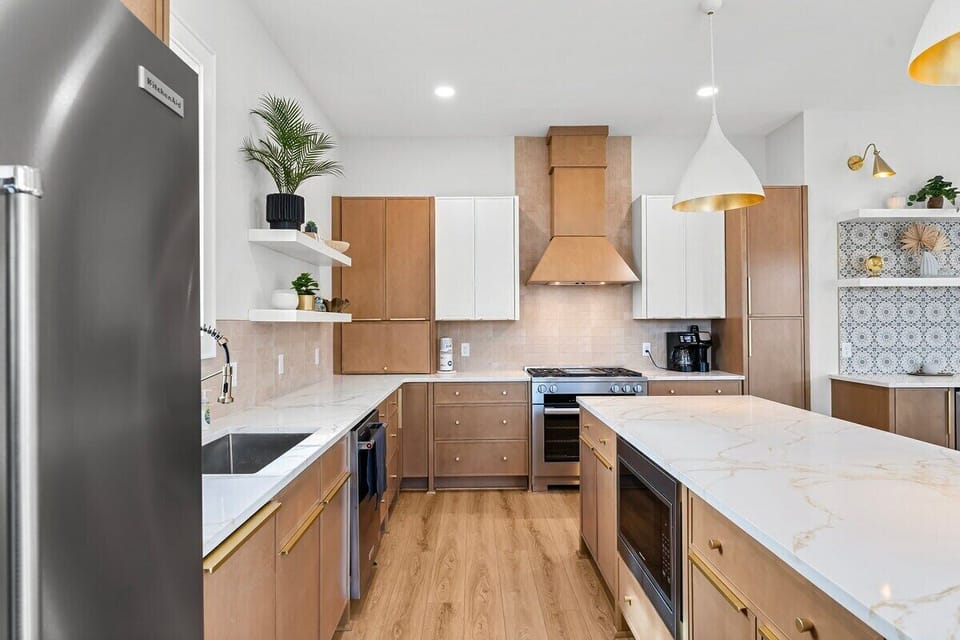 12-305 Palm Beach Dr-15
