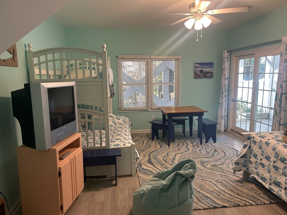 Ground Level Bunk Area
