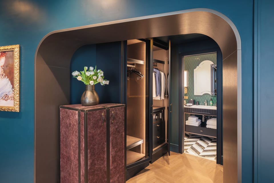 Room (Wellness) | Premium bedding, minibar, in-room safe, desk
