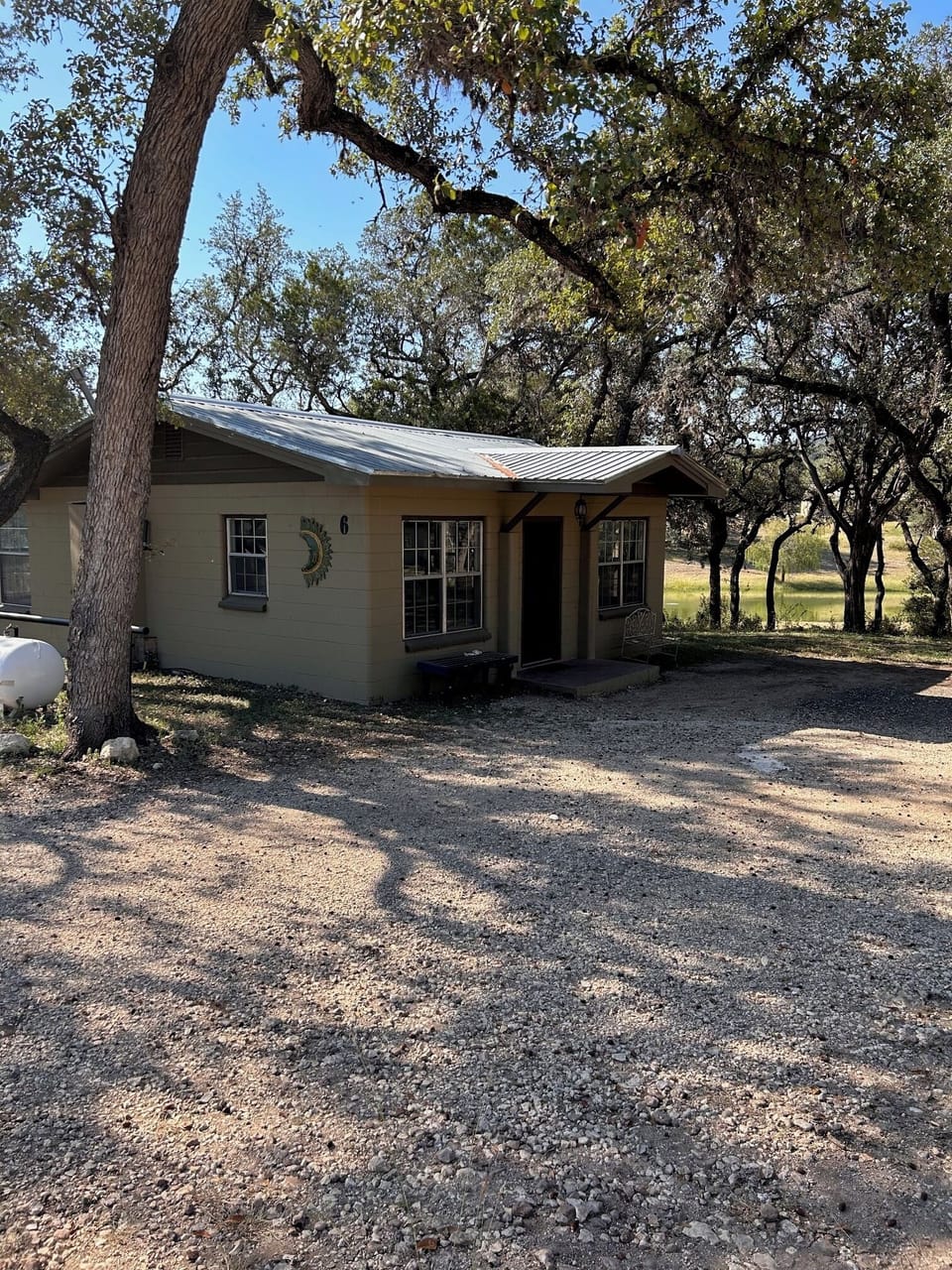 Cabin 6 Exterior