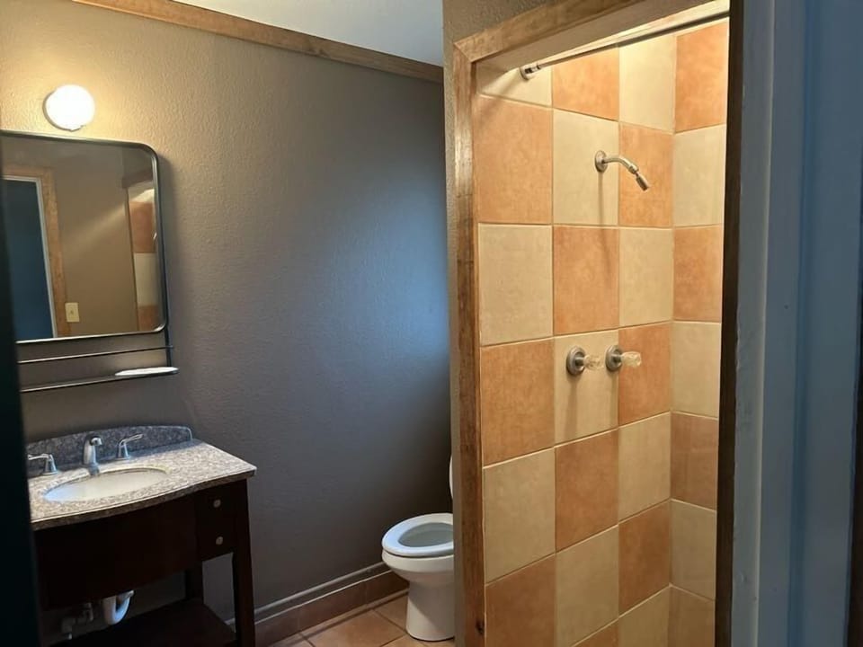 Motel 11 Bathroom