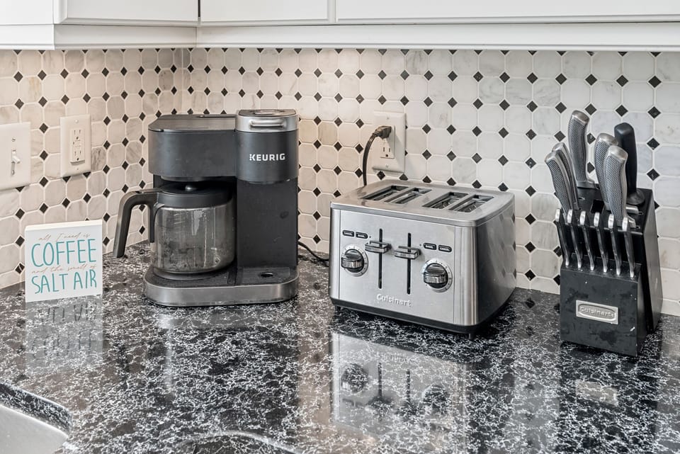 Cuisinart Toaster/ Knife set