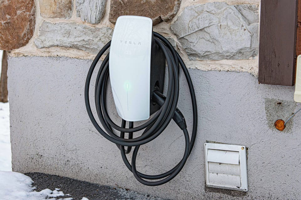 A $25 per day, per vehicle fee applies for using the charger during your stay.