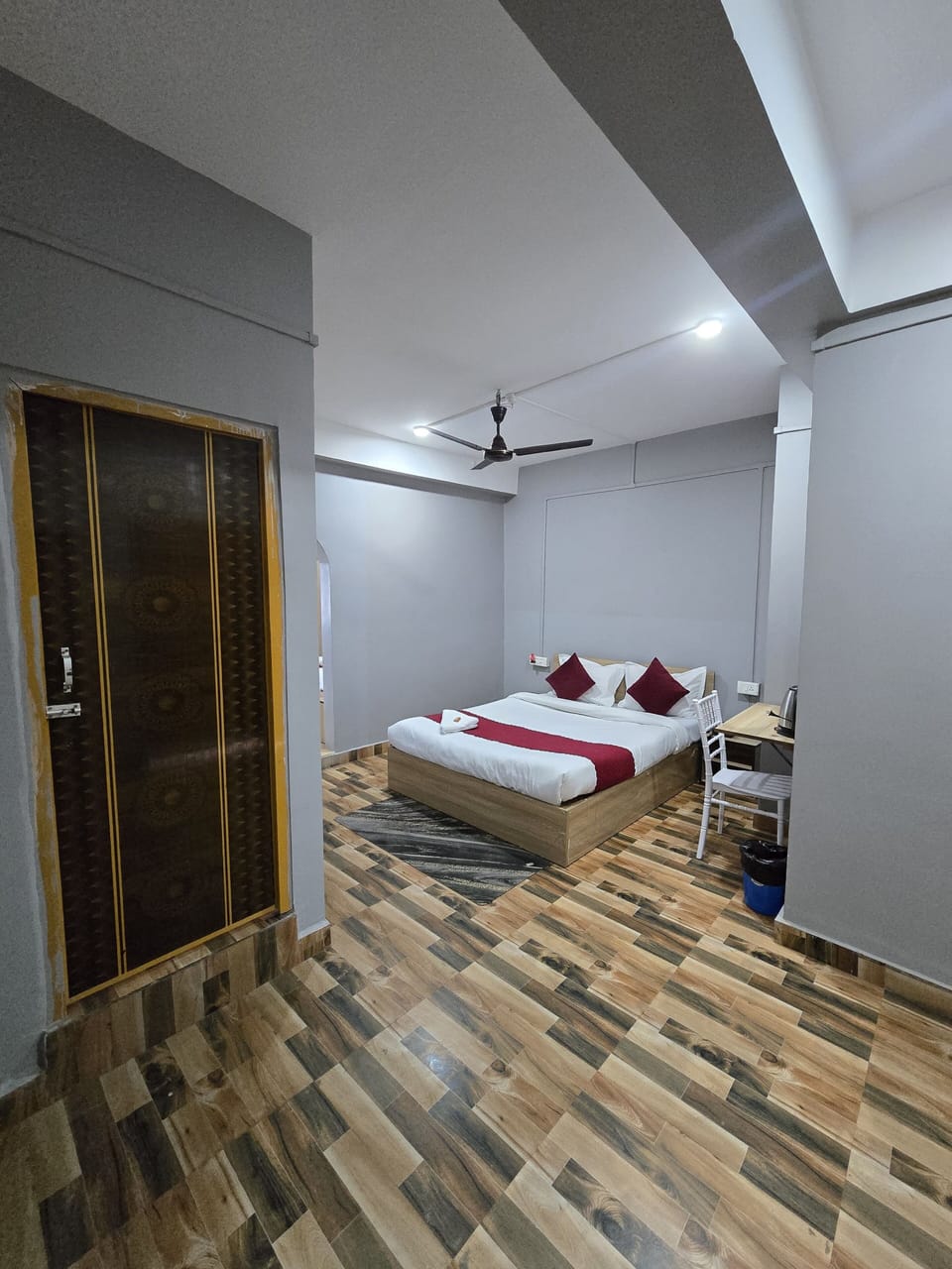 Deluxe Suite | Free WiFi