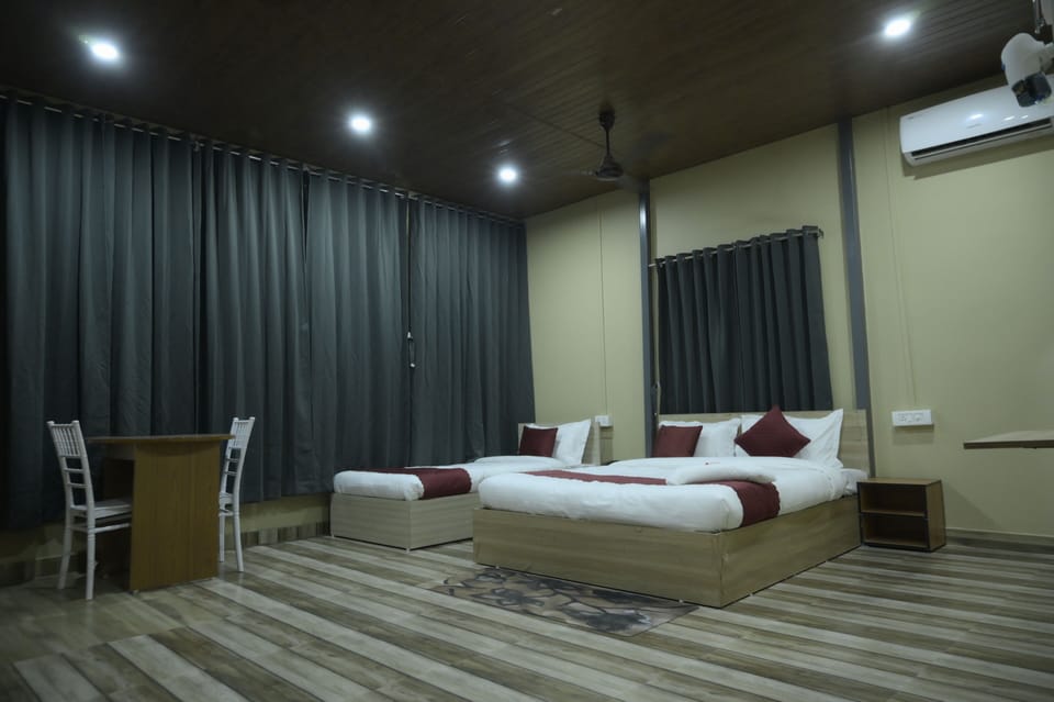 Deluxe Triple Room | Free WiFi