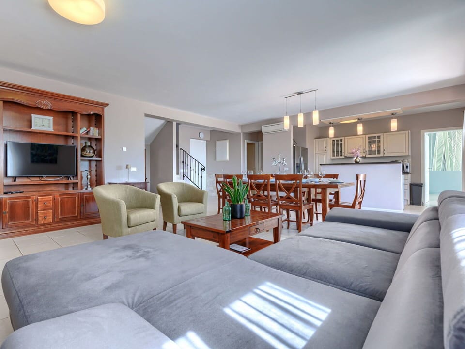 Furniture, Flooring, Couch, Interior Design, Floor, Ceiling, Living Room, Table, Kitchen & Dining Room Table, Room