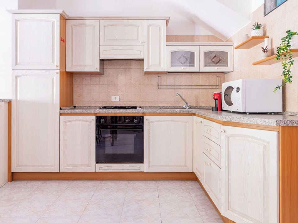 Kitchen, Cabinetry, Major Appliance, Wood, Kitchen Appliance, Interior Design, Countertop, Furniture, Flooring, Cupboard