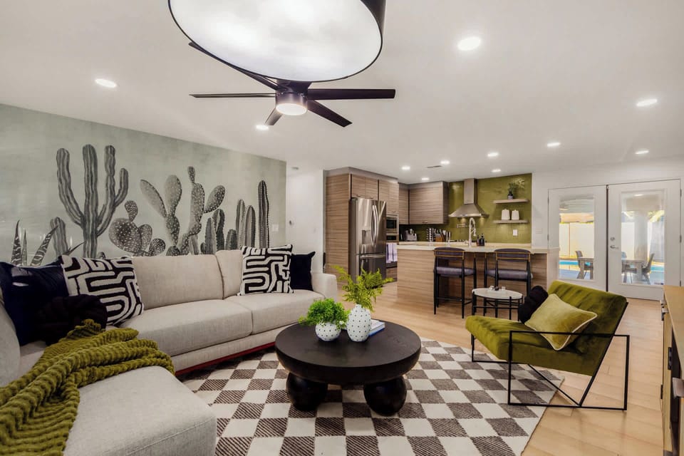 Open concept Living, Kitchen & Dining