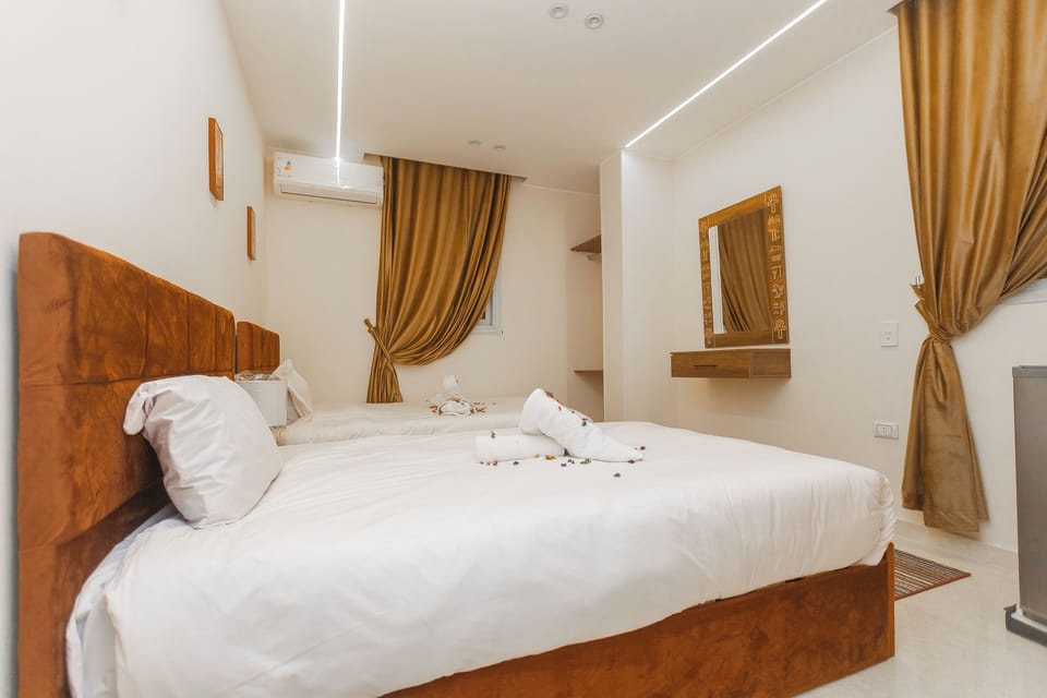 Deluxe Double Room | Desk, laptop workspace, soundproofing, free WiFi