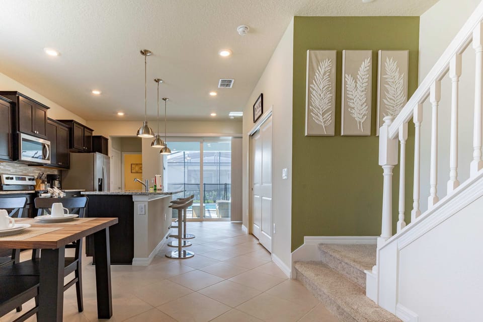 House | 5 bedrooms, Internet