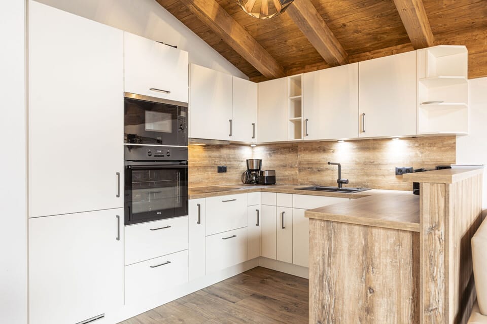 House | Private kitchen | Highchair