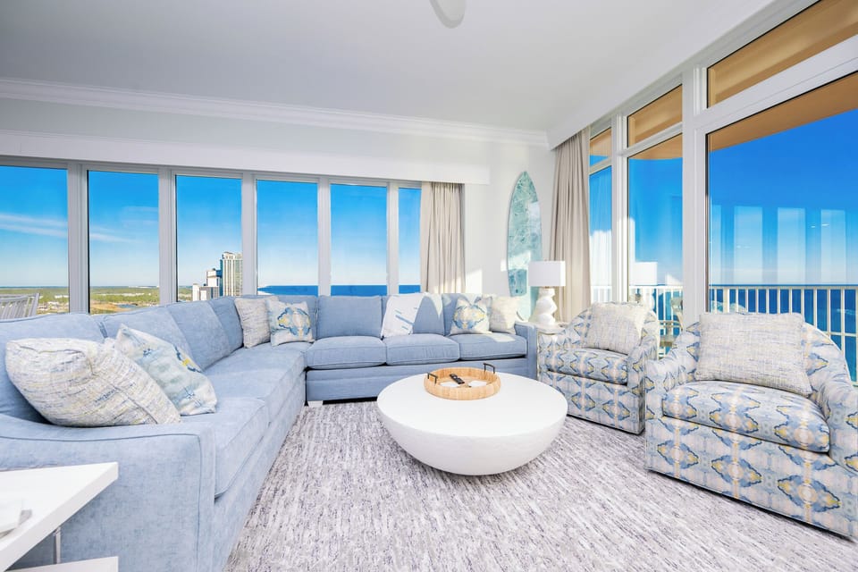 Phoenix Gulf Towers 1708, Tower Two, Orange Beach, Alabama, beach front, 4 bedroom condominium on the 17th floor
