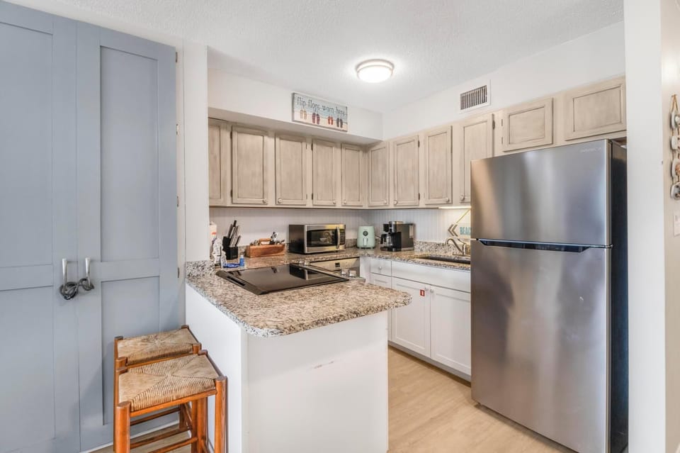 Open kitchen