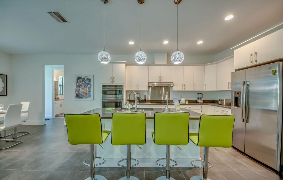 Kitchen Bar seating