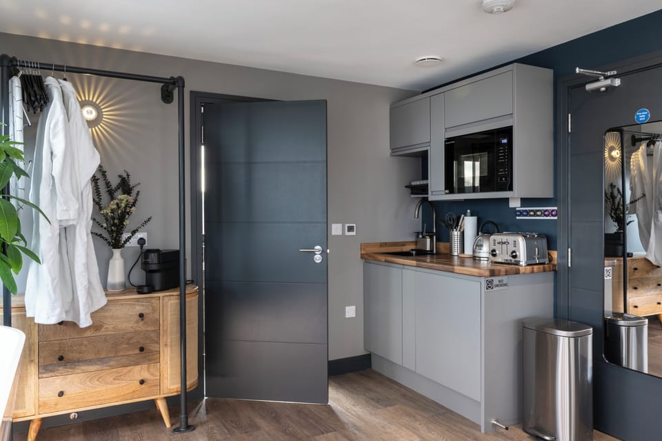 Luxury Room, Sea View | Private kitchenette | Fridge, microwave, espresso maker, electric kettle