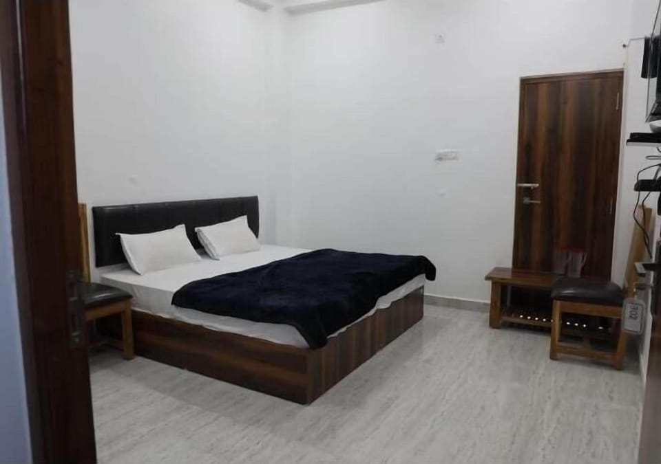 Deluxe Double Room | Desk, free WiFi