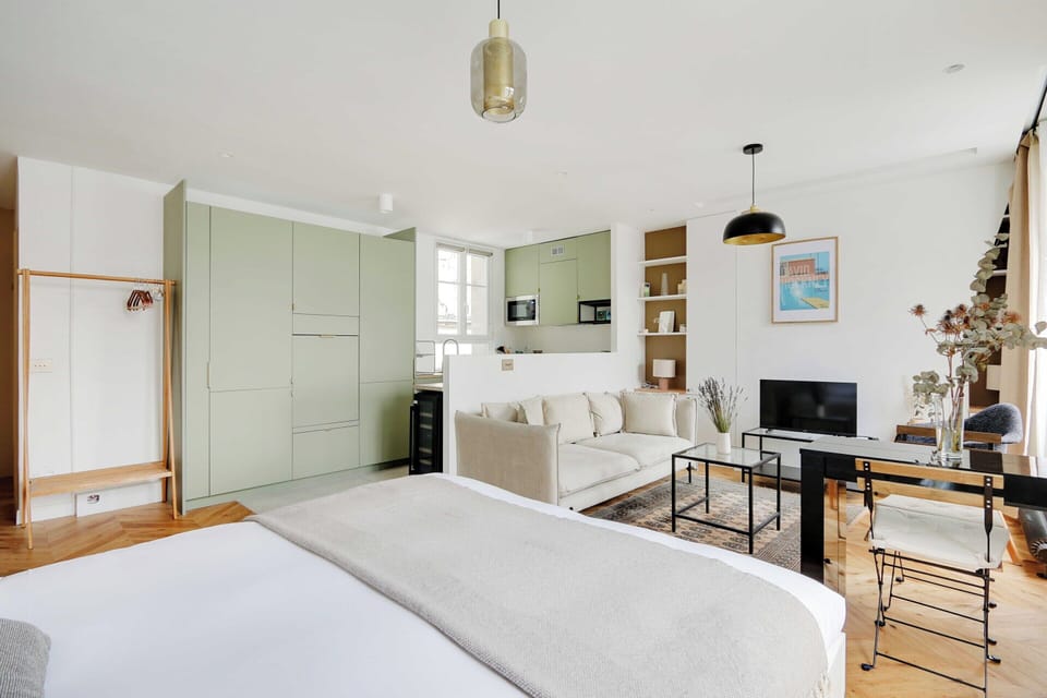 Apartment | 1 bedroom, laptop workspace, iron/ironing board, bed sheets