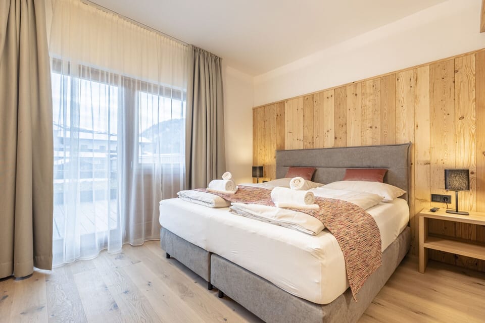 Apartment | 1 bedroom, individually furnished, bed sheets