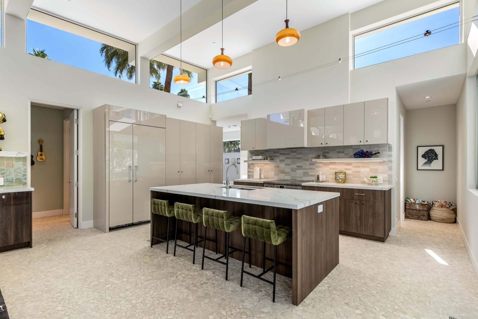 Amazing chef's kitchen
