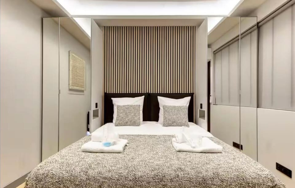 Apartment | 2 bedrooms, iron/ironing board, bed sheets