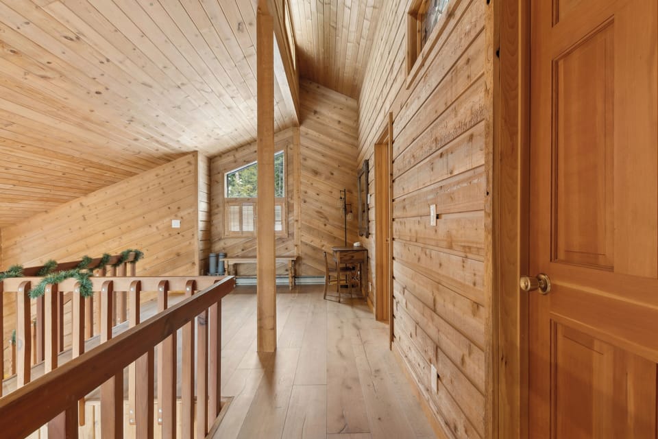 Loft level hallway and stretching area