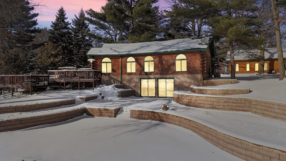 Escape to lakeside tranquility—where rustic charm meets pure winter magic!