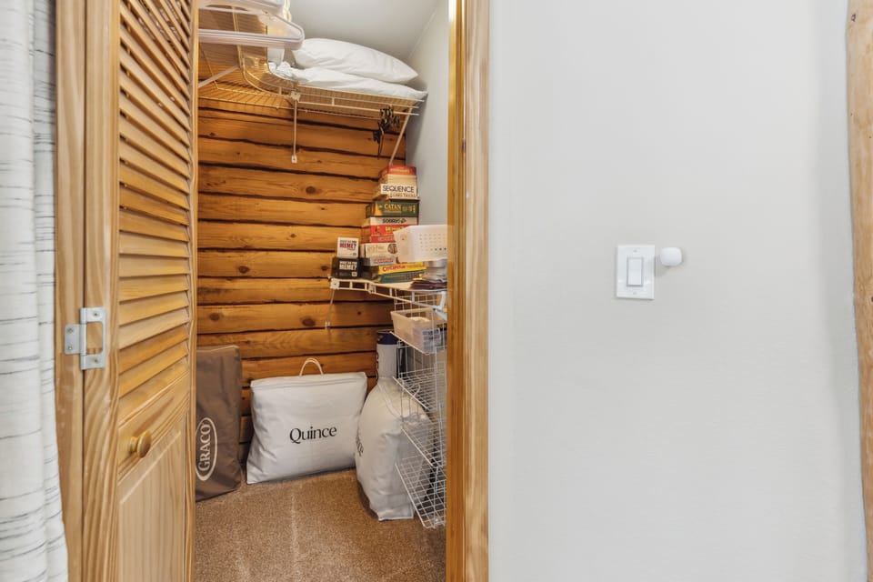 Extra pillows, blankets, and board games—everything you need for cozy nights in!