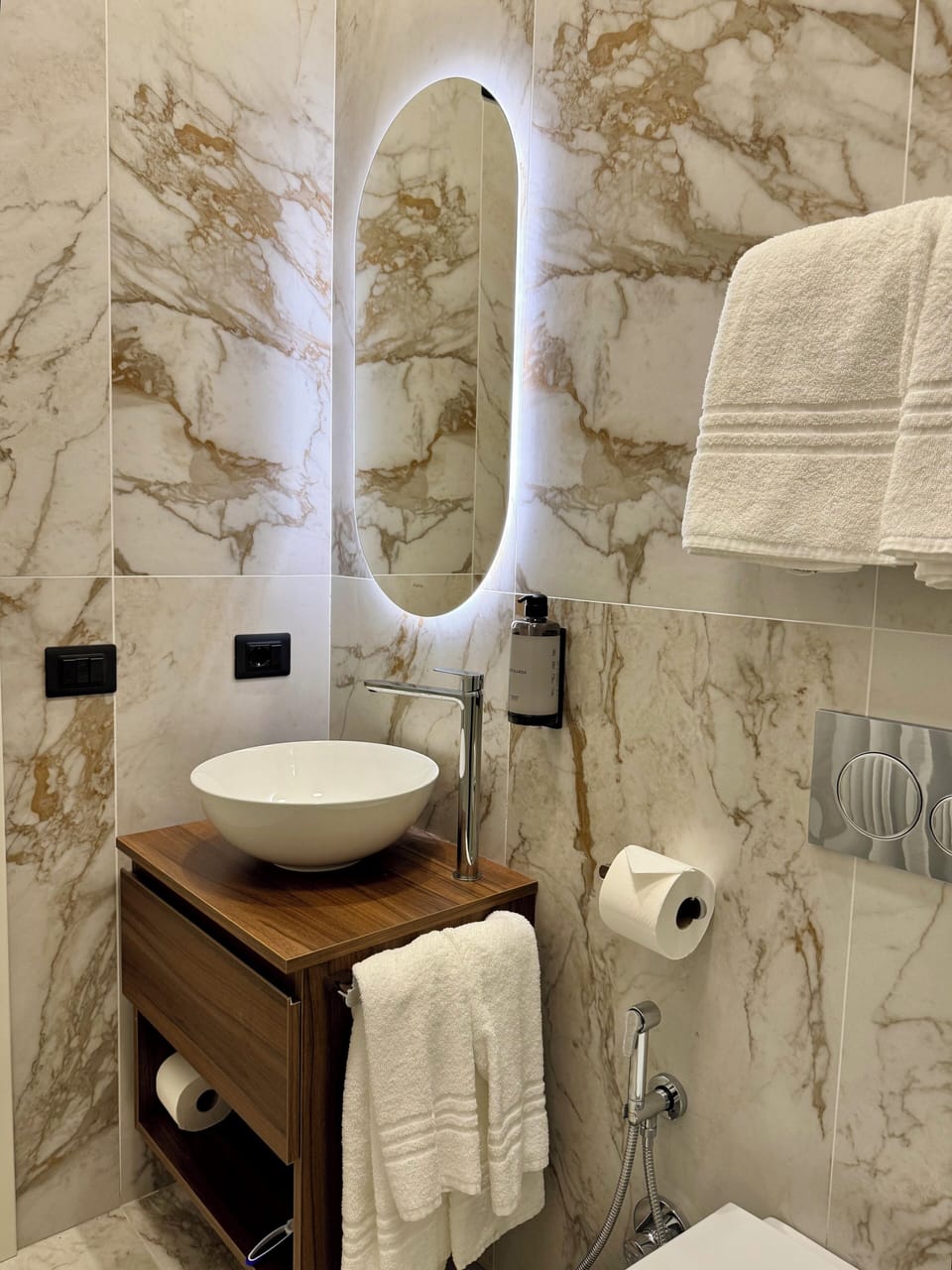 Classic Double Room, 1 Queen Bed, Non Smoking, Private Bathroom | Bathroom | Shower, hair dryer, towels, soap