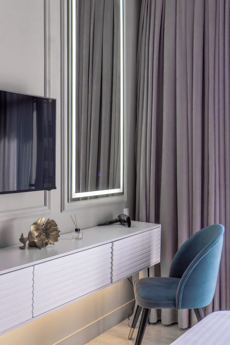 1 bedroom, blackout drapes, iron/ironing board, WiFi (free)