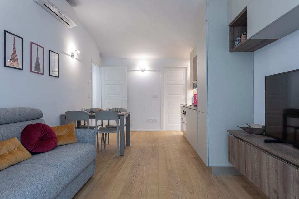 Apartment | Living area | 35-inch TV with digital channels