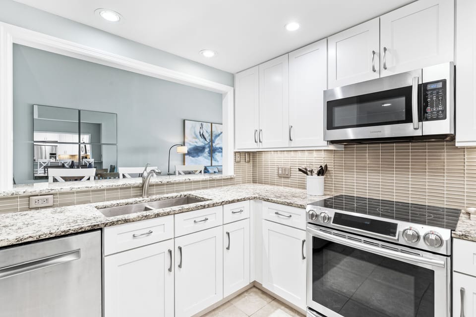 Kitchen with modern applicances