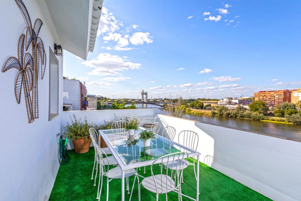 Apartment (1 Bedroom) | Terrace/patio