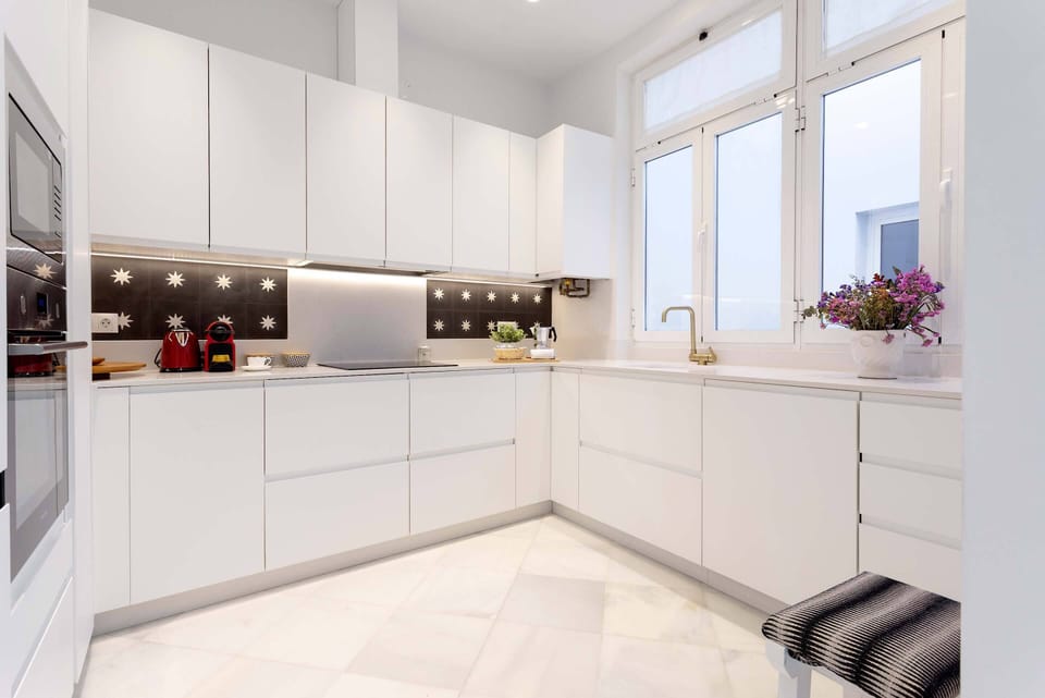 Apartment (2 Bedrooms) | Private kitchen | Fridge, microwave, oven, dishwasher