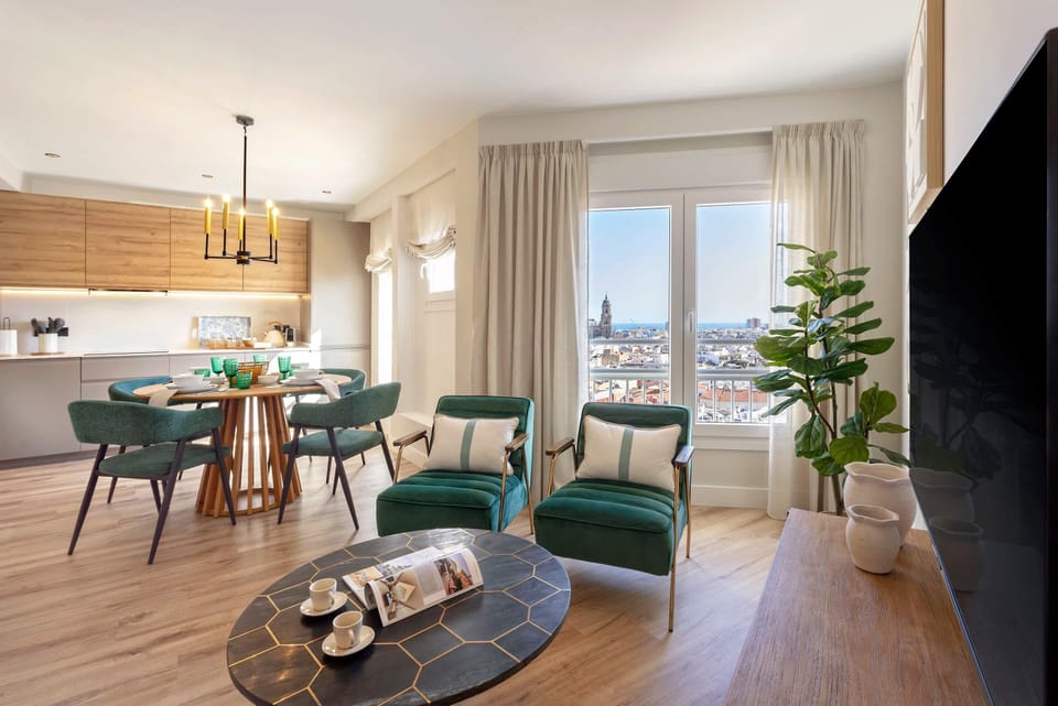 Apartment (3 Bedrooms) | Living room | 55-inch Smart TV with digital channels
